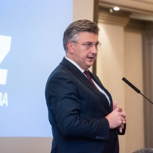 Andrej Plenković na proslavi 34. obljetnice osnivanja HDZ-a