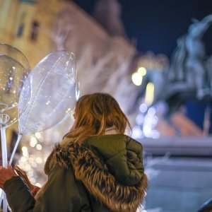 Večernja šetnja Adventom u Zagrebu