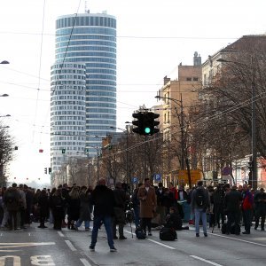 Studenti počeli 24-satnu blokadu u Beogradu