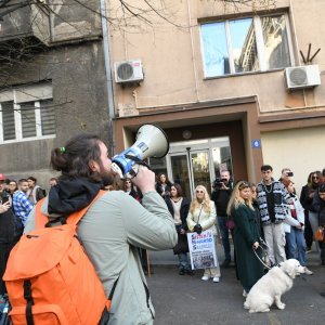 Studenti počeli 24-satnu blokadu u Beogradu