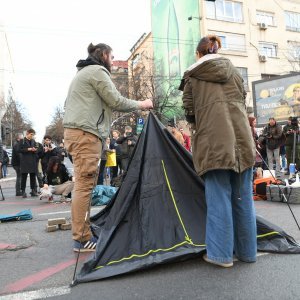 Studenti počeli 24-satnu blokadu u Beogradu