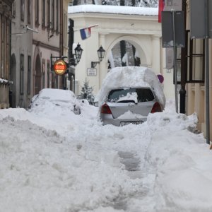 Zagreb je prije 11 godina bio zatrpan snijegom