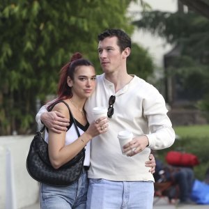 Dua Lipa i Callum Turner