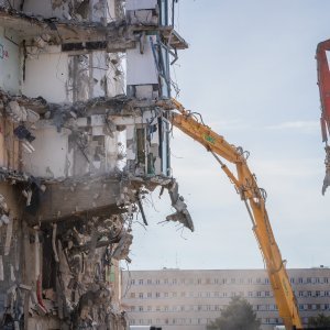 Nastavak rušenja hotela Marjan u Splitu