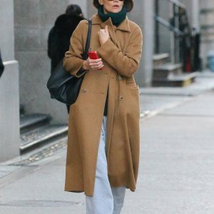 Katie Holmes