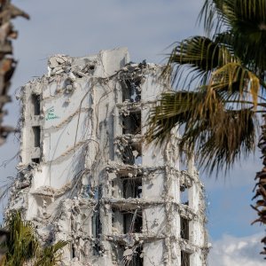 Rušenje hotela Marjan u Splitu