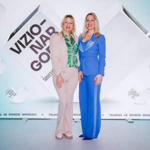 Dragana i Miroslava Jaramaz