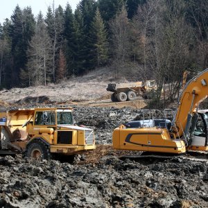 Nastavljeno je čišćenje jezera Trakošćan