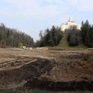 Nastavljeno je čišćenje jezera Trakošćan