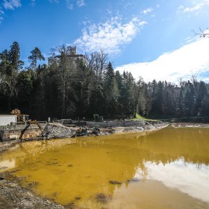 Čišćenje jezera oko Trakošćana od mulja