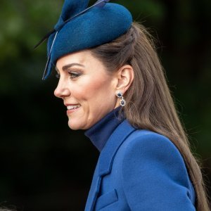 Kate Middleton s princem Williamom i djecom