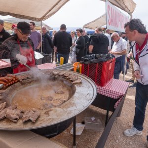 Održan je tradicionalni benkovački sajam