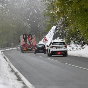 Gorski kotar zabijelio je snijeg