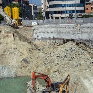 Otvorila se rupa ispod centralne splitske prometnice na gradilištu Small Malla