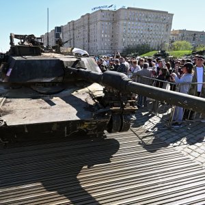 Zarobljena NATO tehnika u Moskvi