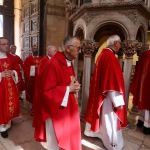 Svečana procesija i sveta misa u čast svetog Duje u Splitu