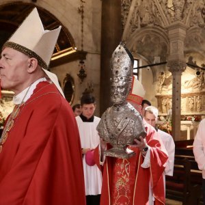 Svečana procesija i sveta misa u čast svetog Duje u Splitu