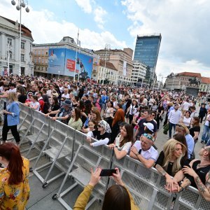 Doček Baby Lasagne na Trgu
