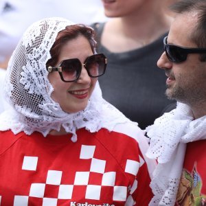 Doček Baby Lasagne na Trgu