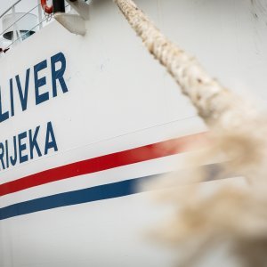 Jadrolinijin trajekt Oliver