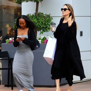 Angelina Jolie s kćeri Zaharom