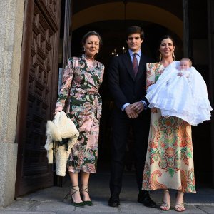 Matilde Solís, Carlos Fitz-James Stuart i Belén Corsini