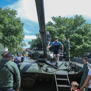 Pokazne vježbe sposobnosti Hrvatske vojske i policije povodom Dana državnosti i Dana vojske
