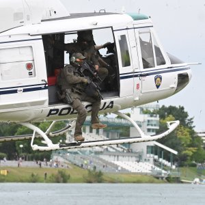 Predstavljanje HV-a na Jarunu