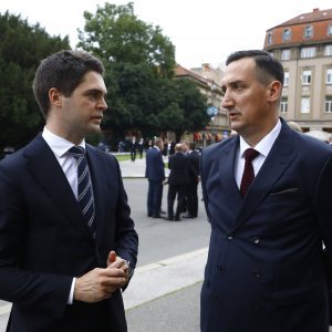 Karlo Ressler, Nikola Mažar