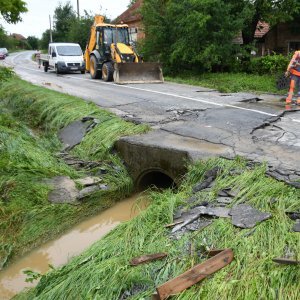 Poplave u Rašenici