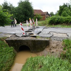 Poplave u Rašenici