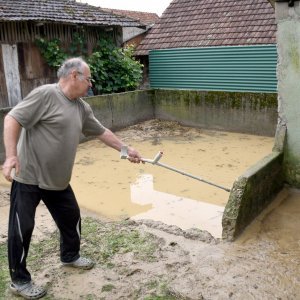 Poplave u Rašenici