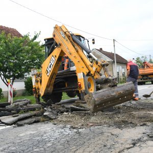 Poplave u Rašenici