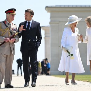 Kraljica Camilla i Brigitte Macron