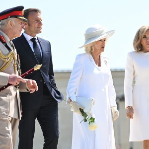 Kraljica Camilla i Brigitte Macron