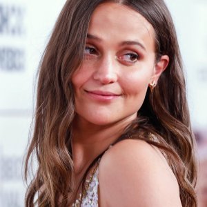 Alicia Vikander