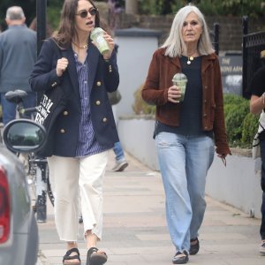 Keira Knightley i Sharman Macdonald
