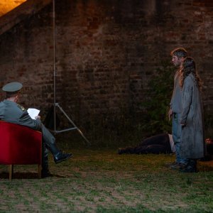 Armand Assante na setu filma 260 dana