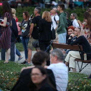 Olujno nevrijeme prekinulo koncert Damira Urbana