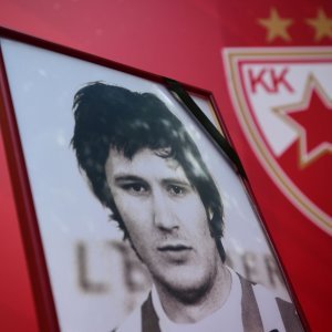 Komemoracija za košarkaša Dragana Kapičića