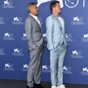 Brad Pitt i George Clooney