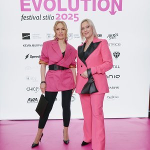 Emilija Kokić i Ivana Bičanić