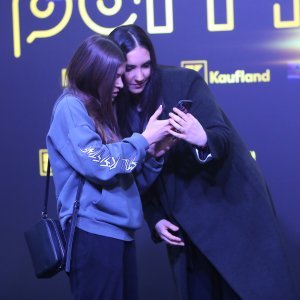 Lu Dedić, Antonela Doko