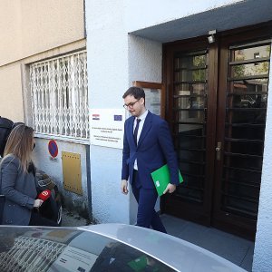 Mile Kekin odveden na ispitivanje