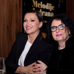 Nina Badrić i Vesna Dragojević