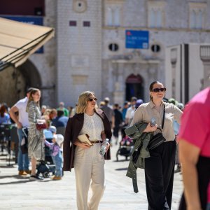 Street style izdanja u Dubrovniku