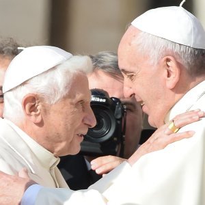 Papa Franjo - život u fotografijama