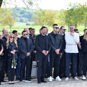 Pokopan bivši hrvatski nogometni reprezentativac Nikola Pokrivač