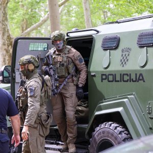 Ćosić i Vulić dovedeni na sud u Zagreb