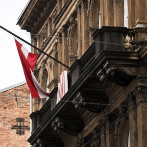 Zastave na pola koplja u Zagrebu